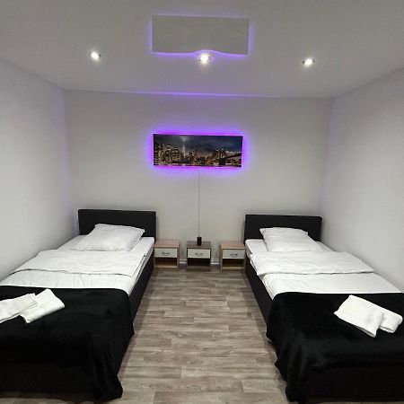 Apartment In Schalke เกลเซนเคียร์เคน ภายนอก รูปภาพ