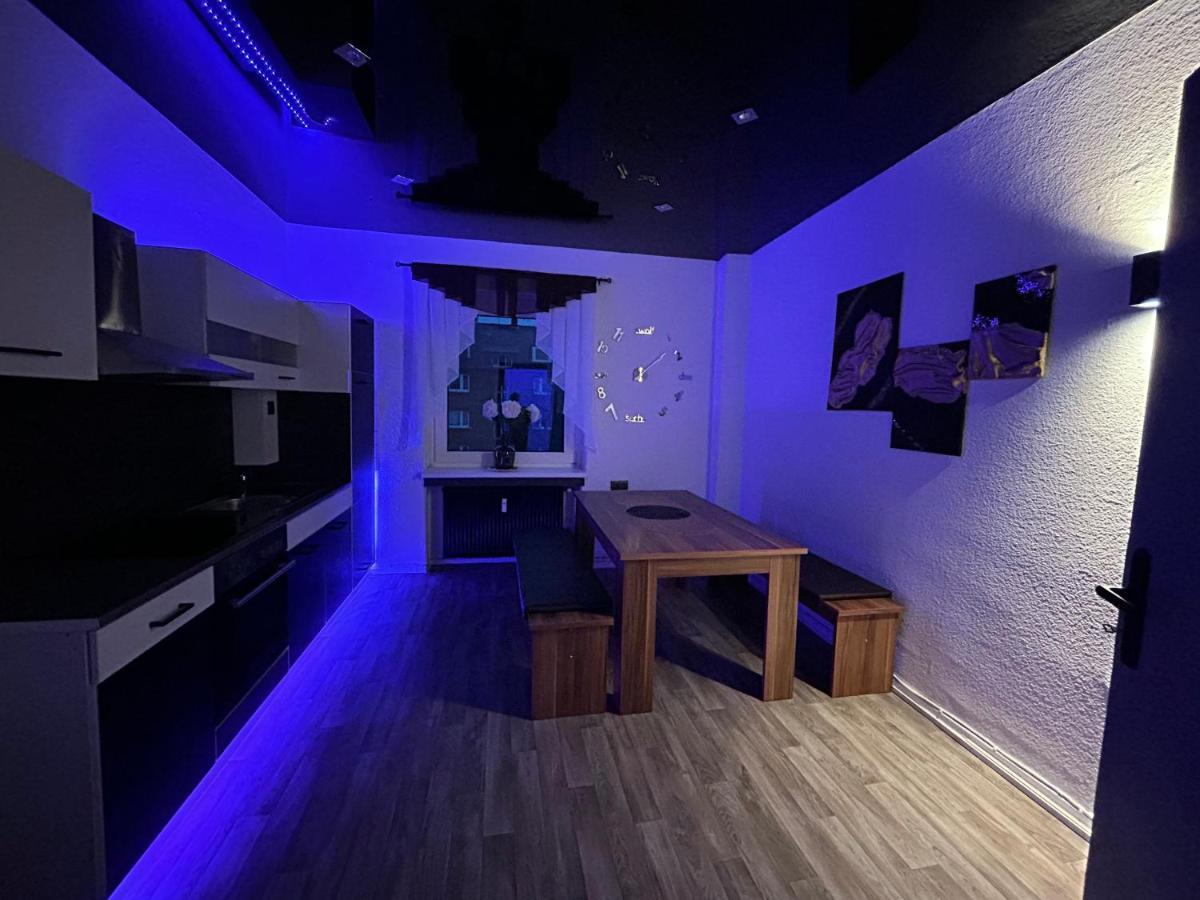 Apartment In Schalke เกลเซนเคียร์เคน ภายนอก รูปภาพ